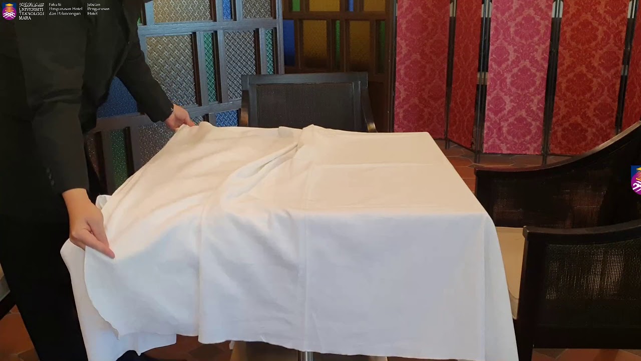 Changing Table Cloth 1st Technique YouTube