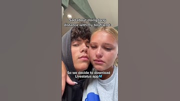 The app that makes #longdistance easy🌈Download livestatus on AppStore and Google Play!