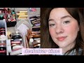 LET'S DECLUTTER MY MAKEUP | getting rid of old stuff