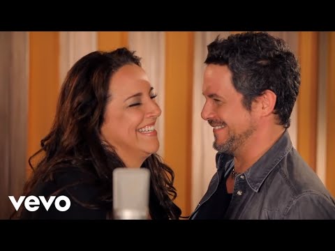 Alejandro Sanz Ft. Ana Carolina - Irrepetível