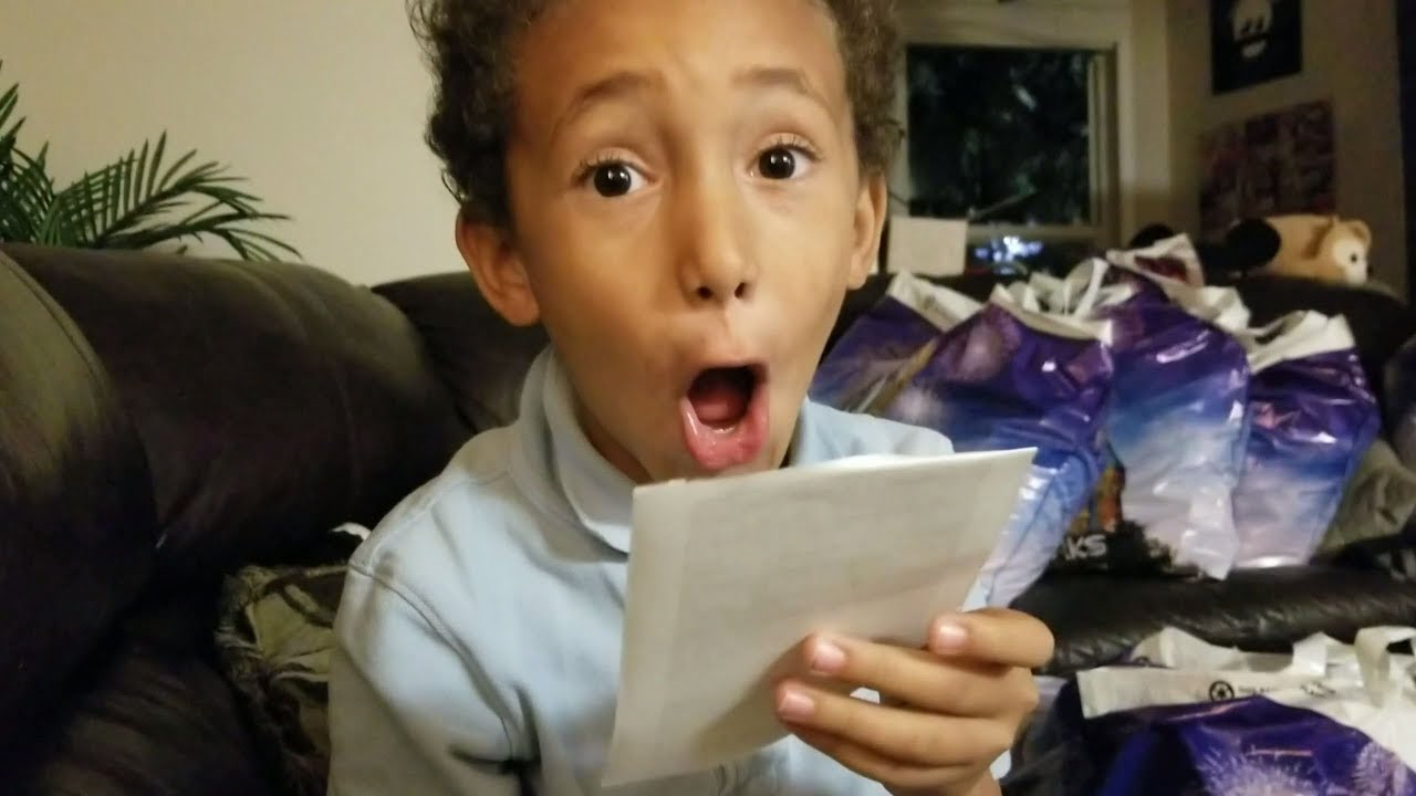 Disney Merchandise Mail Vlog!!