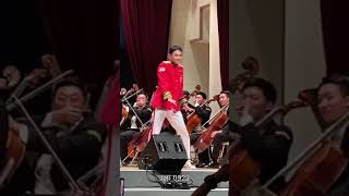 SHINee KEY - 'Ring Ding Dong' (Full Military Uniform)  2019 FANCAM Resimi