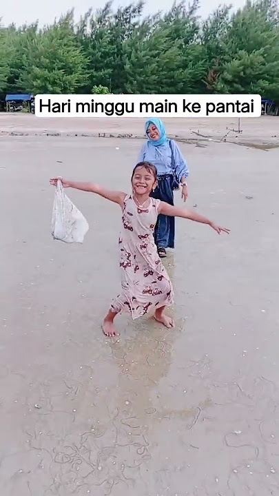 hari minggu main ke pantai.. #love #music #kreatorpemula #quotes #storywa