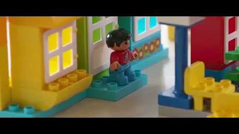 4.5K Canon EOS M Magic Lantern RAW Video Test | Lego Duplo