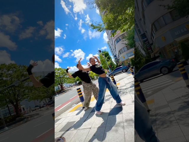 Slowmotion〰️ #dance #dancer #challenge #choreo #창원 #댄스 #댄서 #shorts #vivadancestudio #비바댄스스튜디오