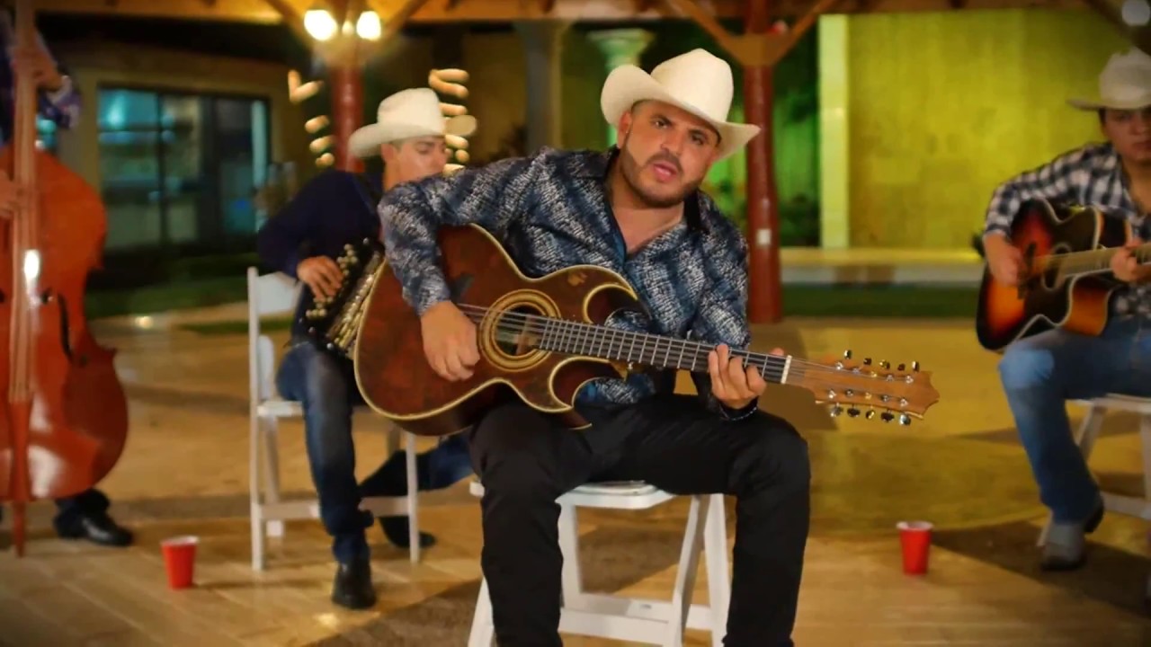 El Komander - El machetazo (En Vivo 2017)