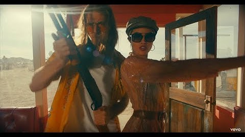 Arizona Zervas - Roxanne but everytime he says she it gets faster