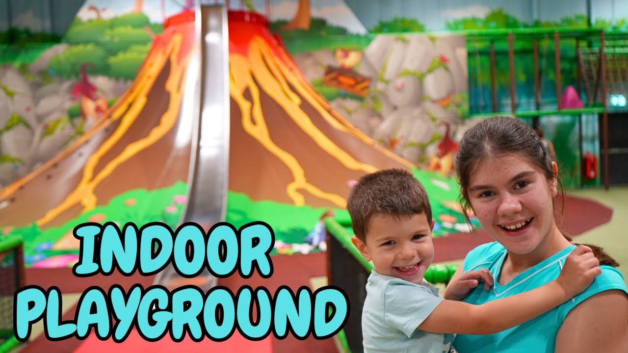 Indoor Playground Funplays! Maya and Filip