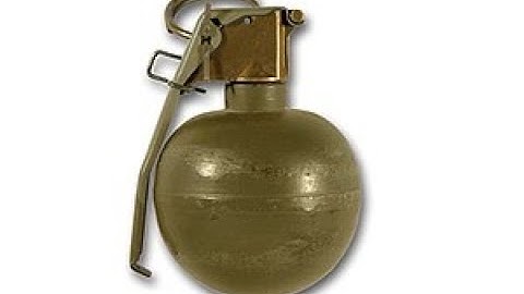 NPCs that throw aimbot grenades