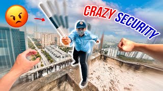 CRAZY THIEF ESCAPING FROM ANGRY SECURITY (Epic Parkour POV Chase) 4K Resimi