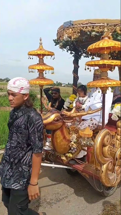 Karnaval Kereta Kencana Ds. Junti Weden
