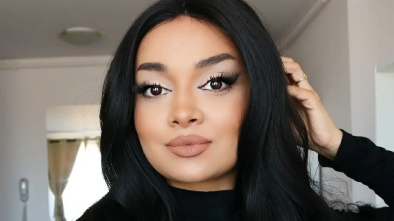 Peruci noi de la WIGGIT/facem si un machiaj