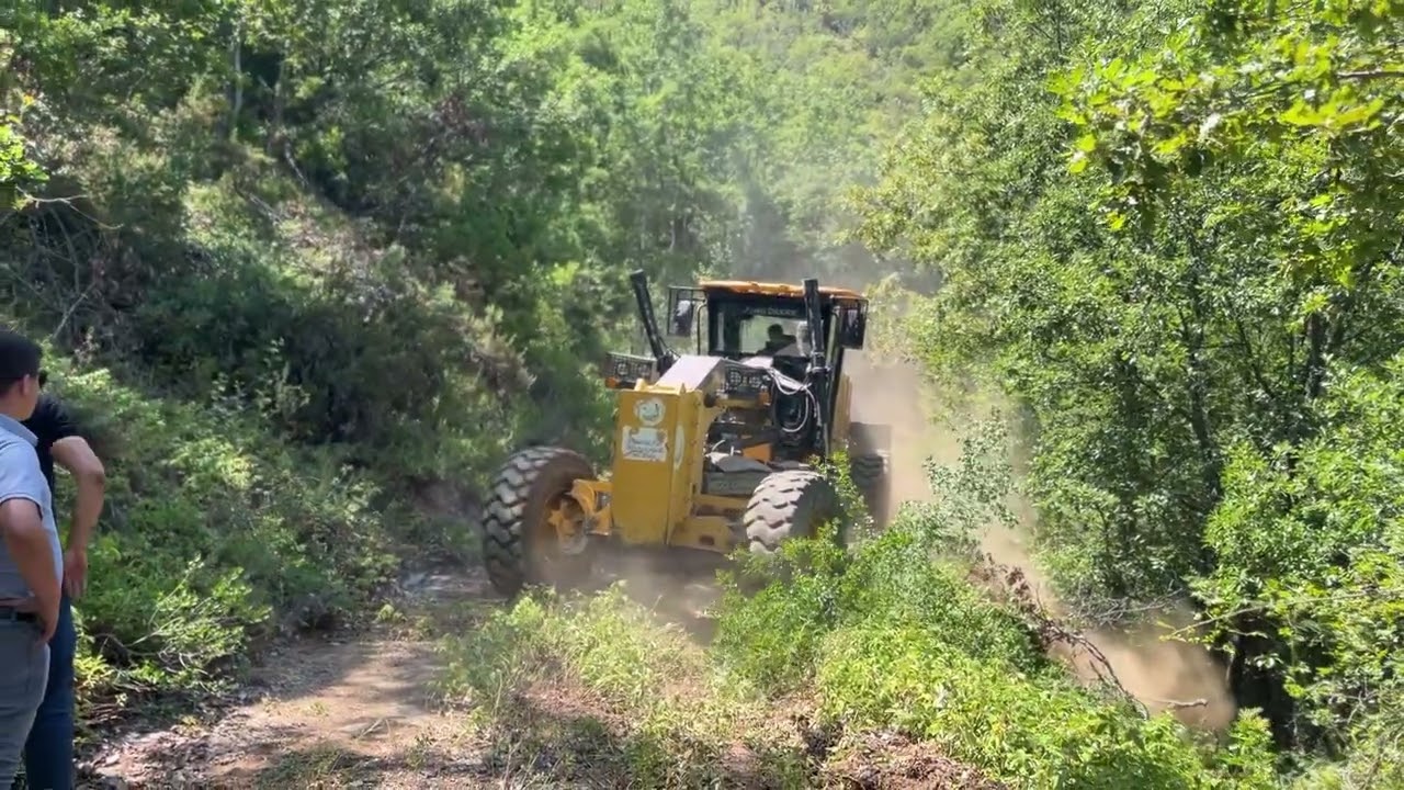 Orman yolu#bulldozer #gaming#forest #cars #camping #viralvideo #johndeere #qreyder#forex #valorant #