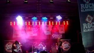 Crazy Lixx live @ Sweden Rock Festival 2013