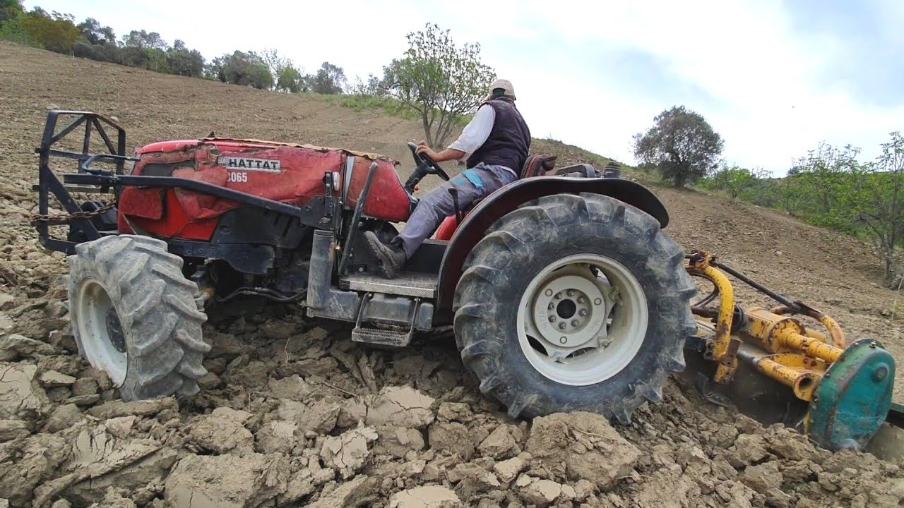 TAŞ GİBİ TOPRAK İLE MÜCADELE ETTİ SONUÇ İŞ YARIM KALDI ( Hattat B 3055 )