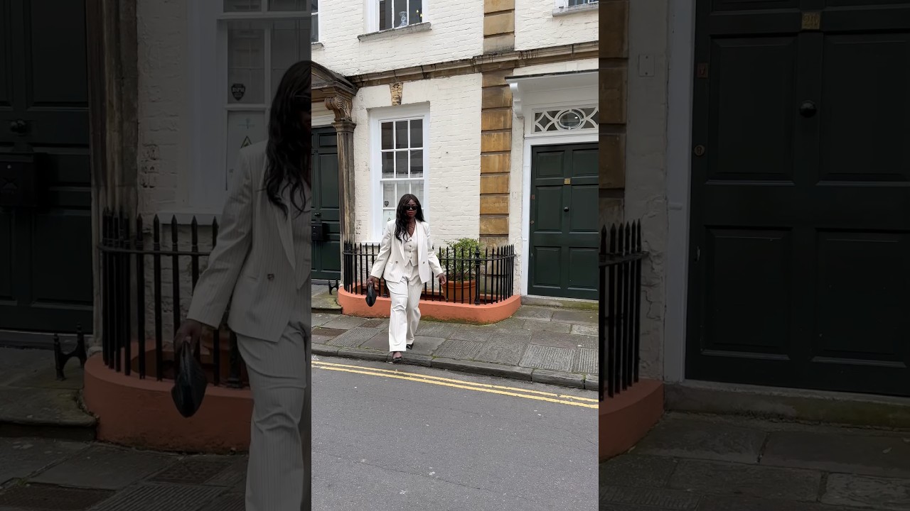 The most perfect suit! 