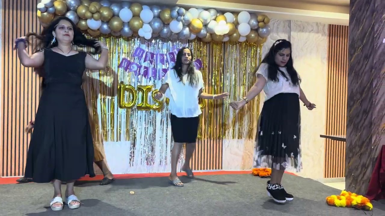 Women’s day special performance I am disco dancer|auva auva |dum maro dum #disco  #easystep #dance 