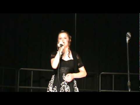 Jenni Schmalz singing Temporary Home by Carrie Und...