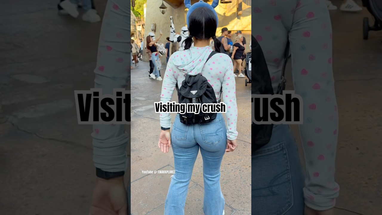 Went to visit my crush at Disneyland #viralshort #cosplay #foryou #disney #starwars