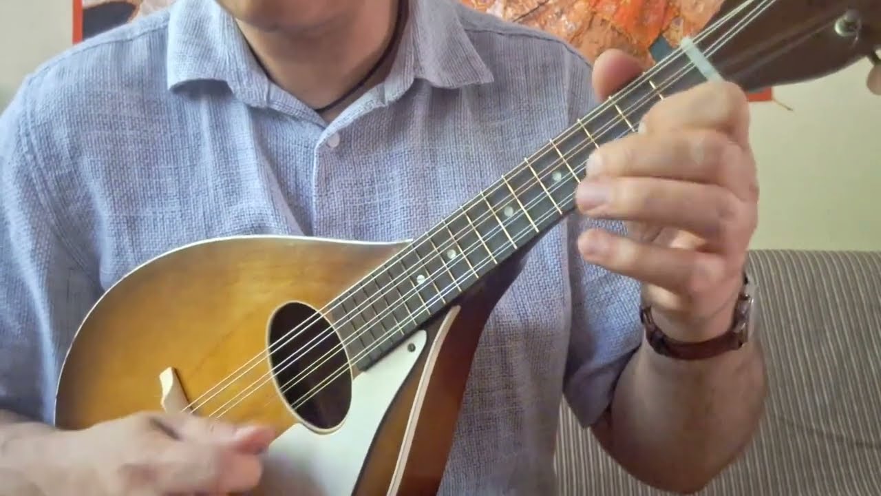 Ricordu (Ange Lanzalavi) mandolin / guitar / acoustic bass