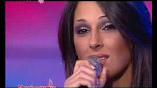 ALMENO TU NELL'UNIVERSO..ANNA TATANGELO chords