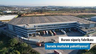 Arkasında Ne Var?