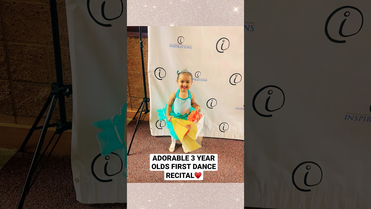 ADORABLE 3 YEAR OLDS FIRST DANCE RECITAL ♥️ #shorts - YouTube