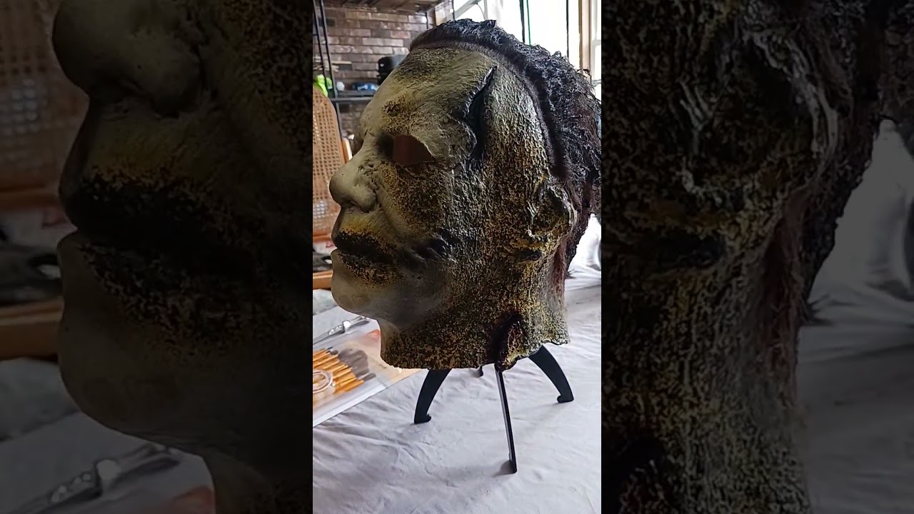 Before my rehaul.      #halloweenkills #michaelmyers #halloweenkillsmask #halloween