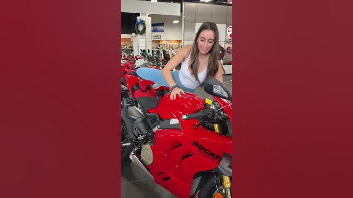 NUOVA vs VECCHIA Ducati Panigale V4S