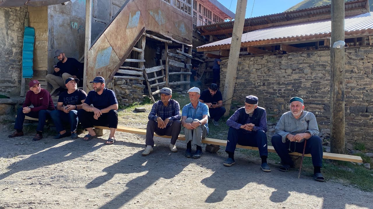 Прогулка по селу Гиндиб. Красивые горы,реки, лес, старинные дома. Аксакалы. Кардиб Хадиял Тлярата