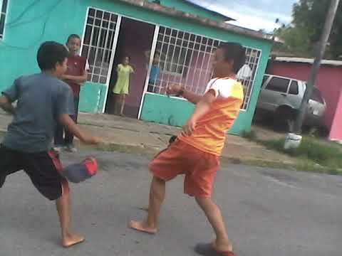 pelea de carate callejero - YouTube