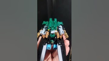 なんであんな風に作ったんだろう？ #トランスフォーマー #ハズブロ #アクションフィギュア #レトロフィギュア #おもちゃ #オプティマスプライム