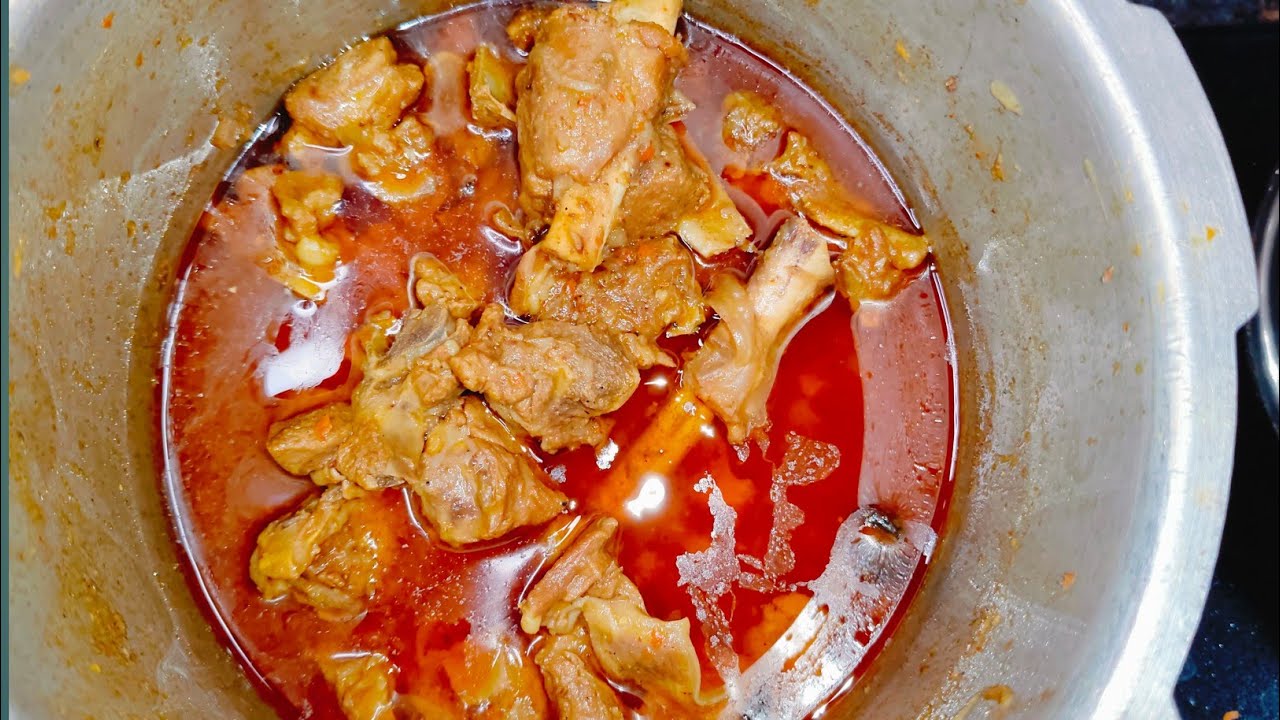 How to make mutton curry in a pressure cooker | कुकर में मटन करी कैसे बनाएं | @Cooking-v1v 