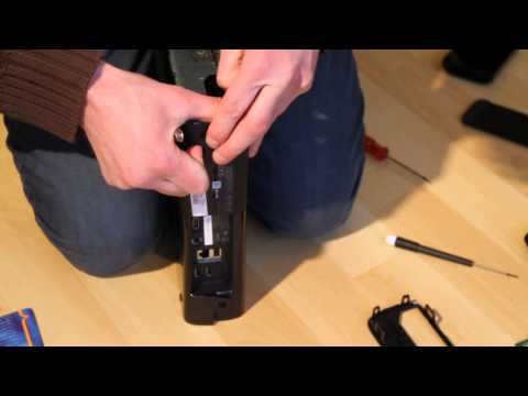 How to open the Xbox 360 E (superslim)