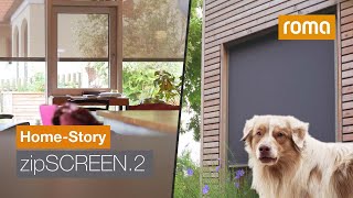 Wind-resistant textile screens (zipSCREEN.2) on the conservatory | Home story with dog