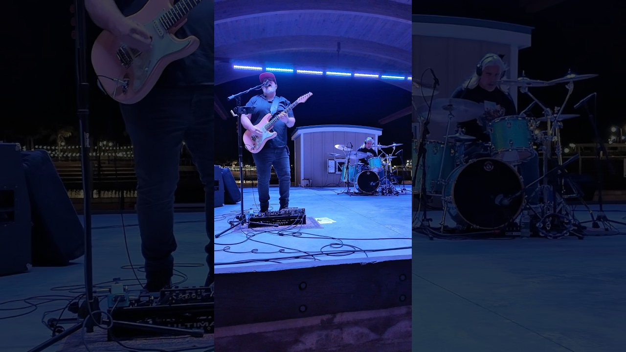 Eastport Nights: Basket Case - Bar Fly at Eastport in The Villages