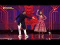 The Great Indian Laughter Challenge | Akshay Kumar and Parineeti Chopra's Dance