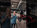 #shortvideo Te vuela la cabeza este scooter italiano: Aprilia SR GT 400 #eicma #aprilia