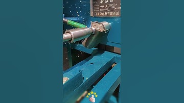 Efficient automatic welding process 🛠️⚙️🔥