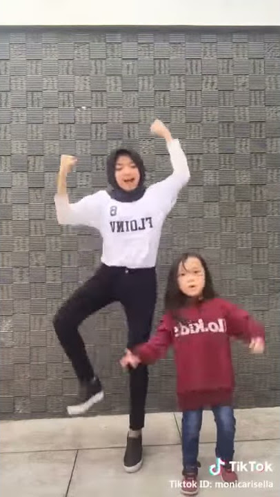 Tik tik @monica risella