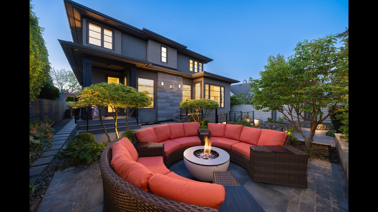 MacKenzie Heights, Vancouver | 2820 W 32ND AVE