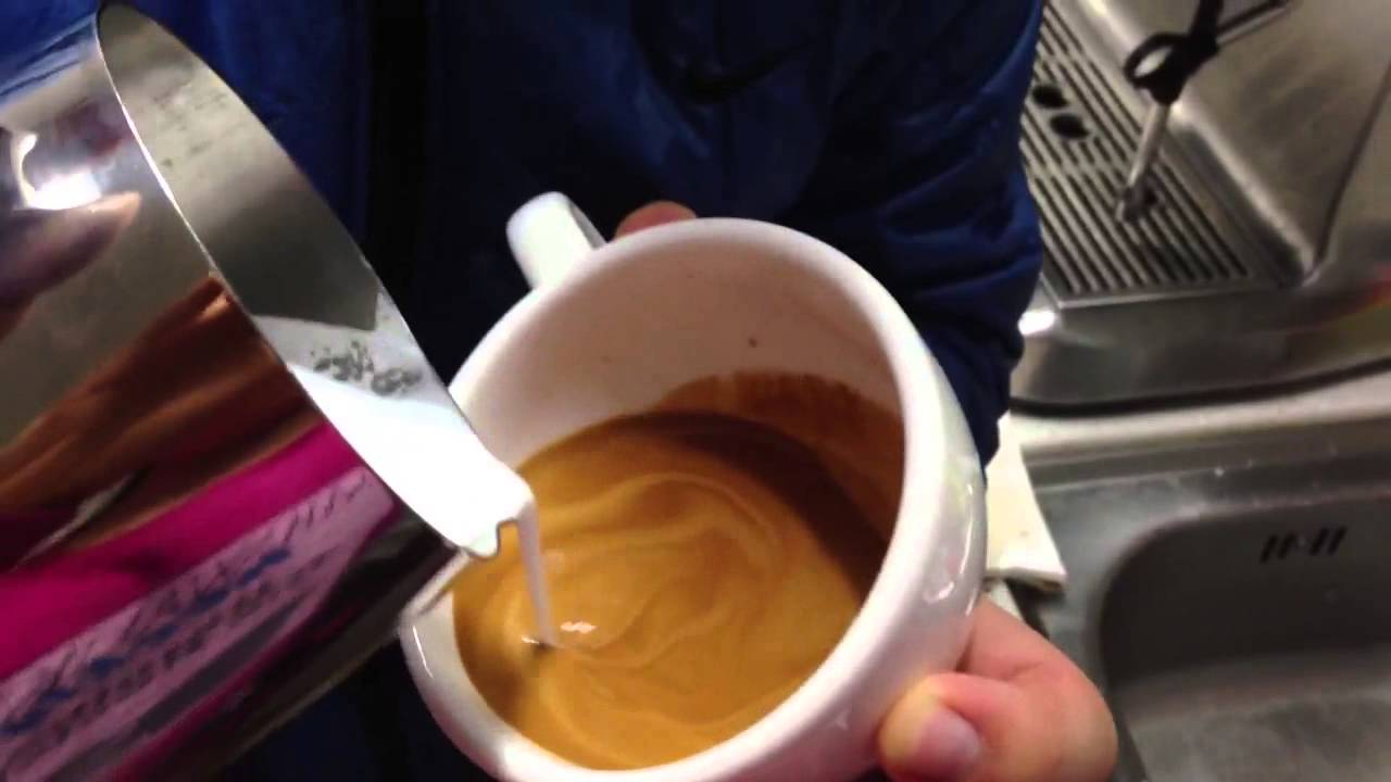 Breville BES900 Latte art in 8oz cup Rosetta YouTube