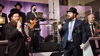 Benny Friedman & Shloime Daskal   Second dance Great performance