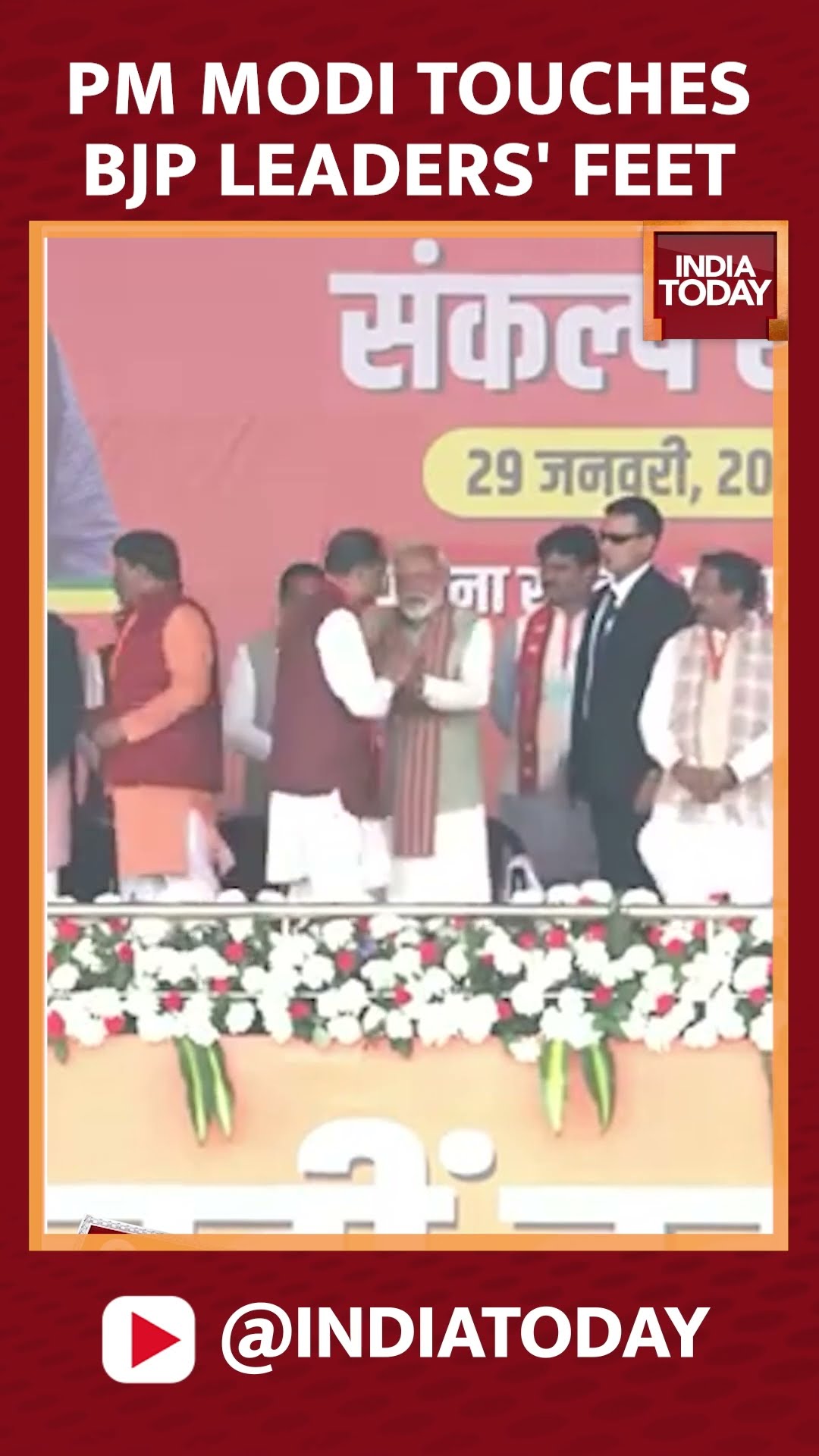 PM Modi Stops BJP Delhi Candidate From Touching His Feet, PM Touches His Feet Instead | Viral Video