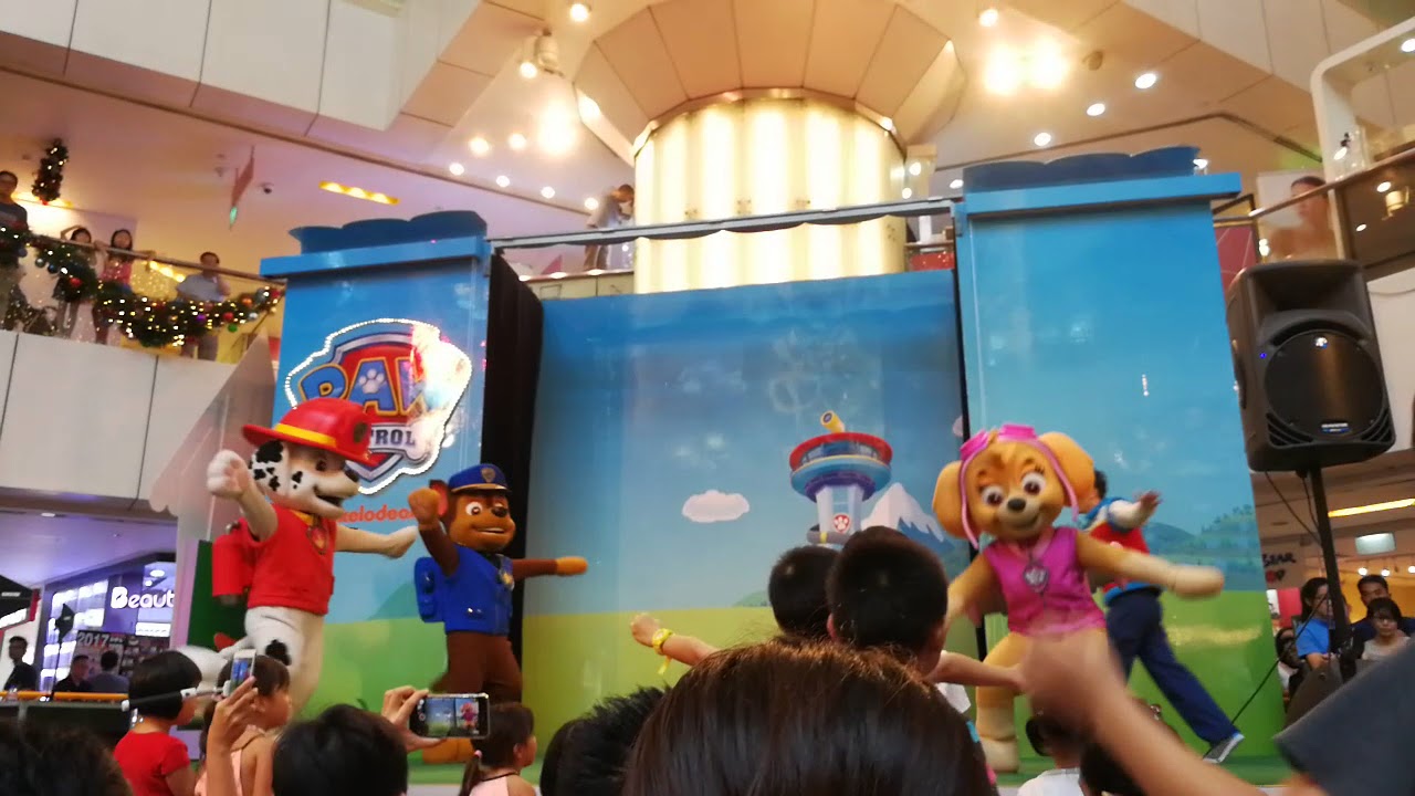 Paw Patrol show at United Square YouTube