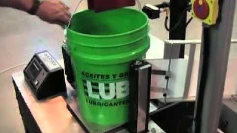 590 Semi-Automatic 5 Gallon Bucket Labeler