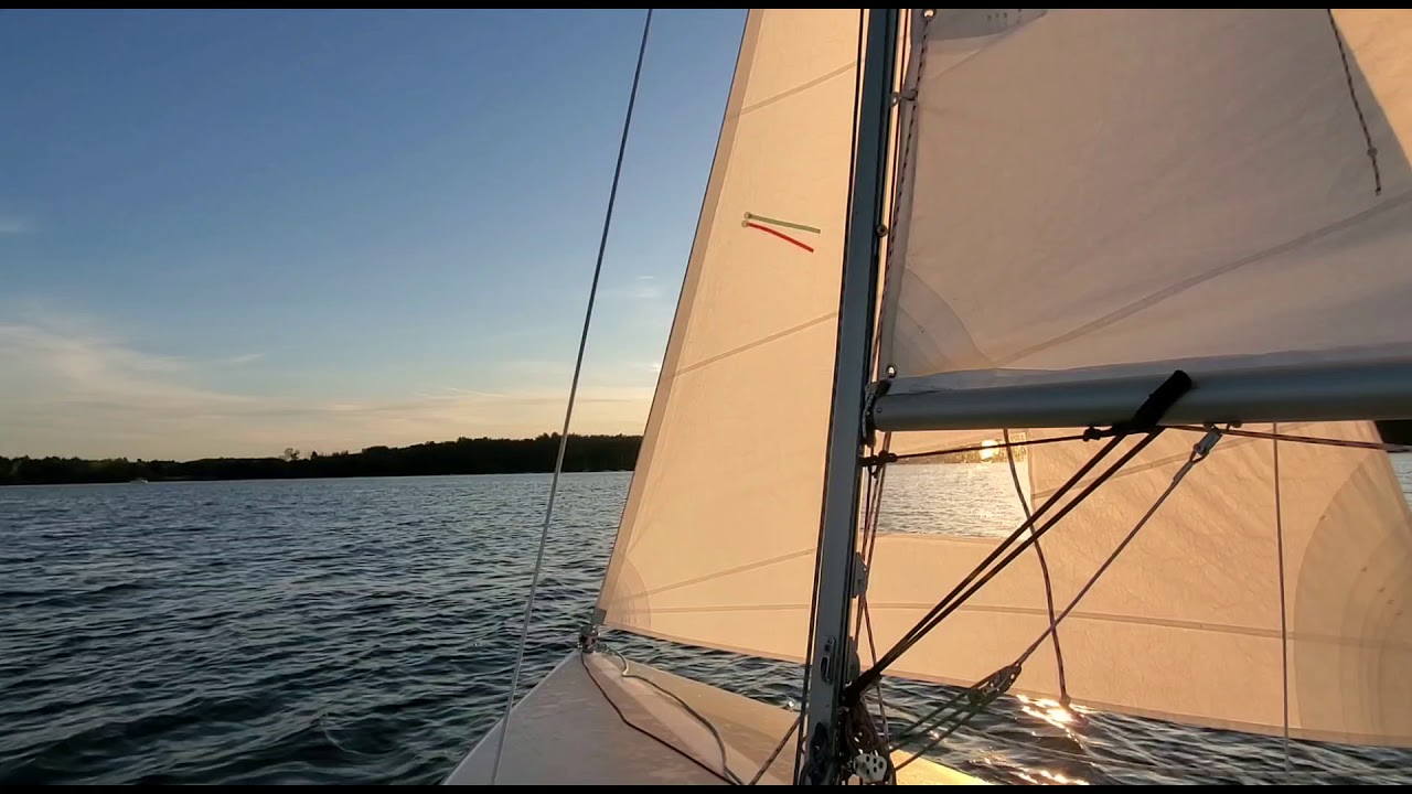 Sunset Sail Lake Champlain (Catalina Capri 14.2)