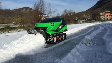 Robot Snow Plowing ATR-ORBITER Stress Test ( SNOW 2015 FROM CANOSSA ITALY)