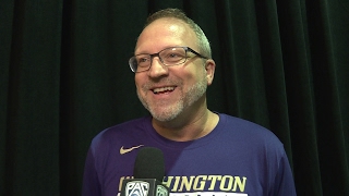 Washington's Mike Neighbors explains how he recruited the NCAA's all-time scoring leader