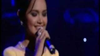 Siti Nurhaliza @ Royal Albert Hall - Janji Kasih